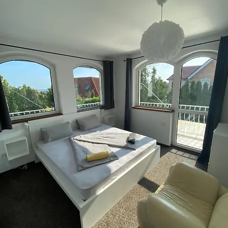 Szent Kristof Panzio Guest house Vonyarcvashegy